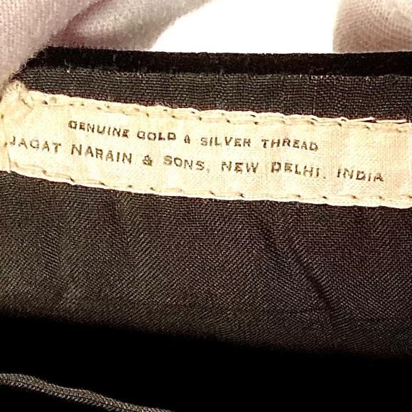 Jagat Narain silver thread embroidery grapes/vines Zardozi Zari clutch - Picture 3 of 12